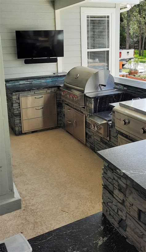 Northern Slate Faux Stone DIY Outdoor Kitchen - GenStone