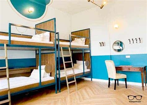 3 BEST & Coolest Hostels in Berlin 2021 (Solo-Travel, Party + Map)