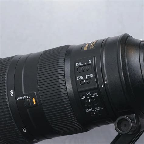 Nikon AF-S 200-500mm f/5.6E ED VR Lens rHL3n | GearFocus.com