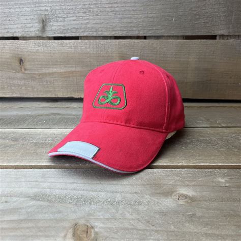 Dupont Pioneer Seeds Red Strapback Baseball Hat Cap F Gem