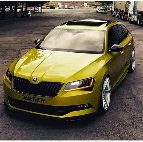 Dragon Green Skoda Superb Mk Iii Briskoda