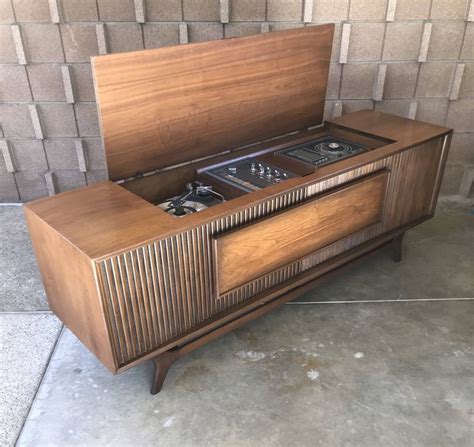 Pin By Savannah Aaron On Furniture Projects Vintage Stereo Console Vintage Stereo Cabinet