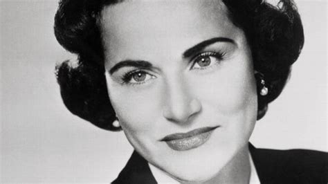 Dear Abby's Pauline Phillips Dies at 94 - ABC News