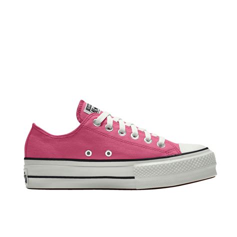 Cuatro Modelos De Converse Rosas Que Son Pura Tendencia Y Quedan