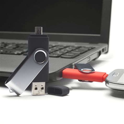 Clé USB publicitaire rotative double prise on the go