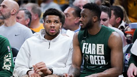 Giannis Antetokounmpo Celebrates With Thanasis After Nba Cup