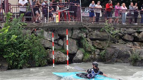 Canoa Kayak Due Ori Tre Argenti E Tre Bronzi Peri Giovani Preparati