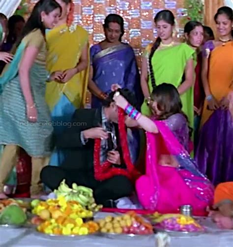 Hansika Motwani Jayeebhava Telugu 8 Hot Saree Hd Caps Starcelebblog