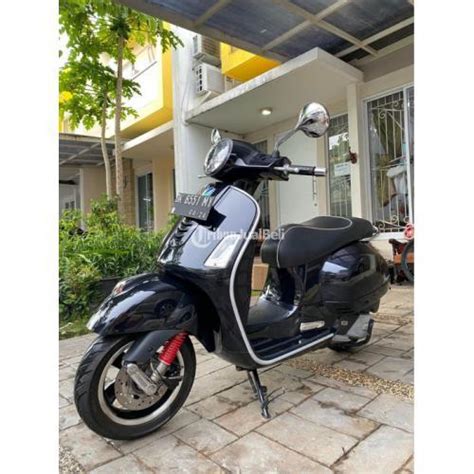 Motor Vespa Gts Iget Abs V Bekas Normal Pajak Hidup Harga Nego Di