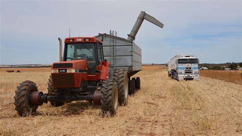 Grdc Guide Helps With Farm Machinery Decision Making Groundcover