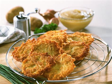 Kartoffelpuffer Mit Apfelmus Rezept Eat Smarter