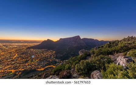 Beautiful South Africas Cape Towns Mountain Stock Photo 165749354