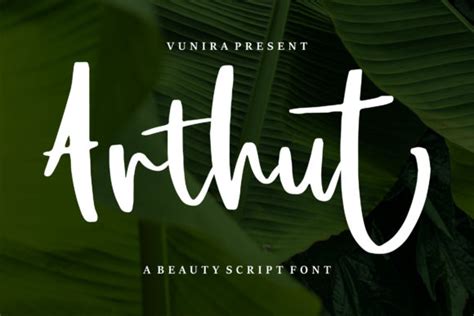 Arthut Font By Vunira · Creative Fabrica