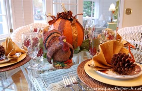 Thanksgiving Turkey Napkin Fold Tutorial