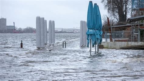 Nach Sturmtief Heftige Regenf Lle Und Schnee Erwartet Welt