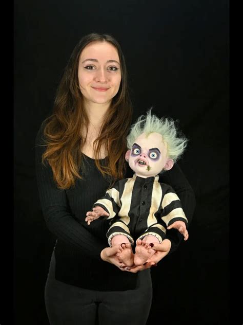 Beetlejuice Beetlejuice Life Size Baby Beetlejuice 1 1 Prop Replica Pre