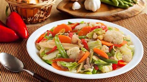 Chicken Chop Suey Filipino Style Virtnew