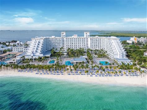 RIU Brings Its Party Events To Cancun - TravelPress