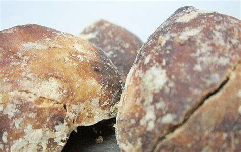 13 Major Benefits Of Palm Jaggery