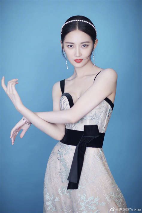 Chen Yuqi Poses For Photo Shoot In 2023 Beautiful Chinese Women