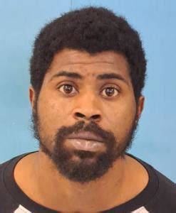 Deon Cantrell Henry A Registered Sex Offender In Greenville Ms