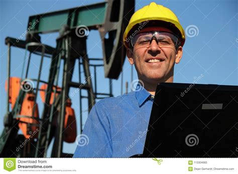 Petroleum And Petrochemical Engineering Stock Image Image Of Facility