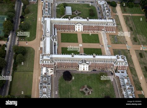 Hospital Aerial High Resolution Stock Photography And Images Alamy