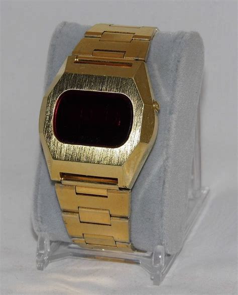 Vintage Bulova Men S Computron Digital Quartz Watch Red Led Display