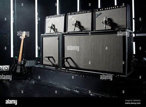 Fender Super Sonic Bass Guitar Amplifiers Used By Mike Kerr Of Royal