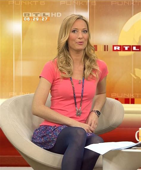 Angela Finger Erben Rtl Tv Colored Tights Outfit Navy Tights Anne