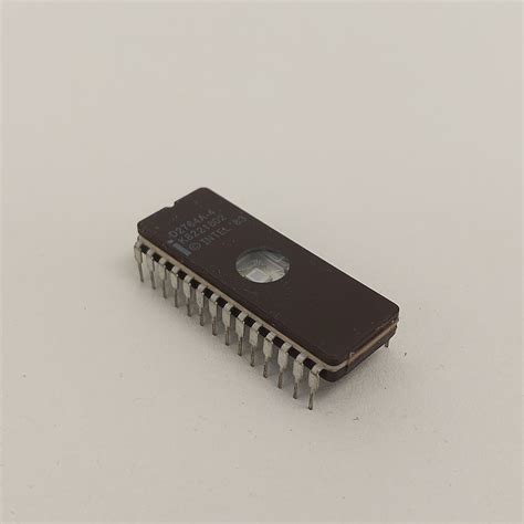 D2764A 4 INTEL INTEGRATED CIRCUIT 1XPC Langrex