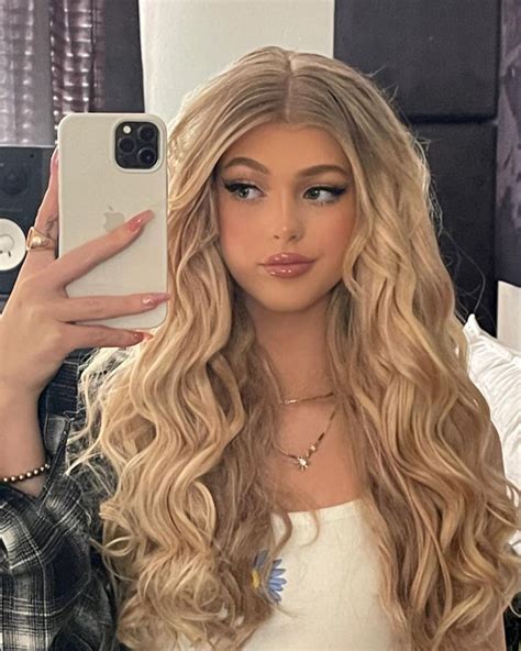 Loren Gray On Instagram “drive In 🌅” Loren Gray Creative Hair Color Hair Styles