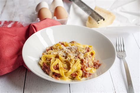 Fettuccine Alla Papalina Ilaria Barisi