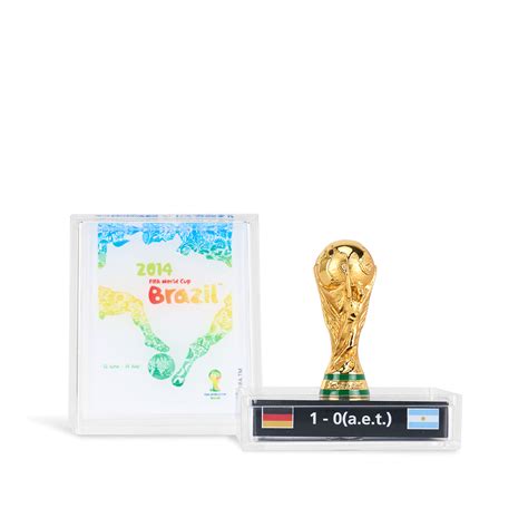 FIFA World Cup Trophy Replicas - Official FIFA Store