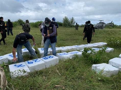 SE ESTRELLA NARCOJET EN GUATEMALA SE PRESUME PILOTO ERA MEXICANO