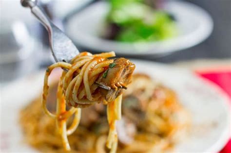 Spaghetti With Mushroom Tomato Sauce Errens Kitchen