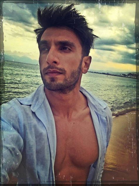 Shirtless Bollywood Men Ranveer Singh S Abs In