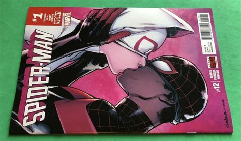 Spider-Man #12 (2017) Miles Morales/Gwen Stacey Spider-Gwen Cover Kiss ...