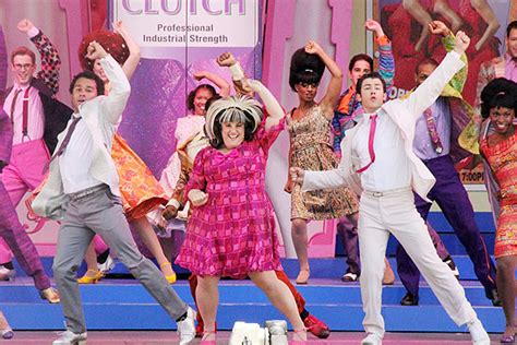 Broadway.com | Photo 5 of 39 | Good Morning Hollywood! Hairspray Stars Marissa Jaret Winokur ...