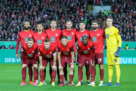 Dfb Pokal Fc Kaiserslautern Fc K Ln Der Betze Brennt