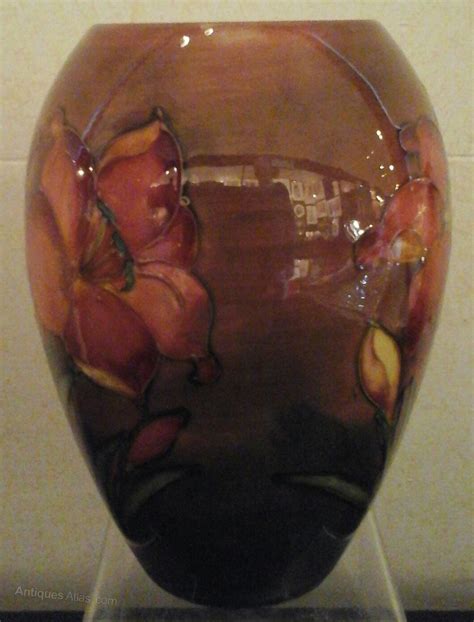 Antiques Atlas Moorcroft Flambe African Lily Vase C As A