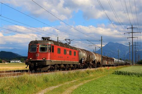 NG 64396 Thun Güterbahnhof Biel Bienne RB SBB Re6 6 1164 Flickr