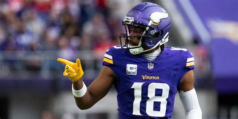 Ranking The Top 5 Minnesota Vikings Wide Receivers Of All Time