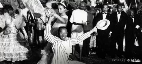 As 9 Marchinhas de Carnaval Mais Famosas e Suas Histórias