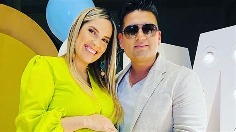 Deyvis Orosco Y Cassandra Festejaron El Primer Año De Su Hijo Milan