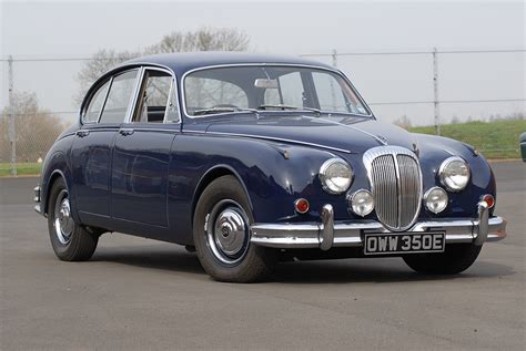 DAIMLER – THE JAGUAR YEARS - Classics World