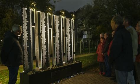 Avondrondleiding Nationaal Monument Kamp Vught Zet Aan Tot Nadenken