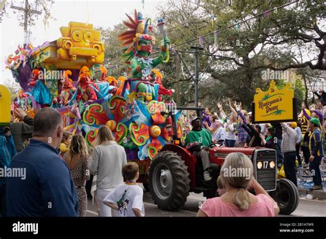 Mardi Gras float in the Rex parade on Fat Tuesday. New Orleans, LA, USA ...