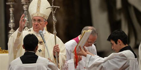 Papa Francesco Far lavorare in nero è un peccato gravissimo