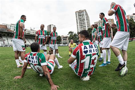 Campe Es Cariocas De Pelo Fluminense Se Re Nem Em Laranjeiras